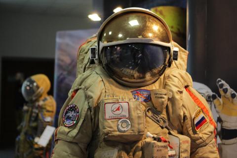 На выставке «Легенды советской космонавтики». Фото: В.Давыдов