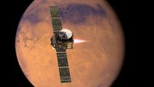 TGO выходит на орбиту Марса (с) ESA/ATG medialab
